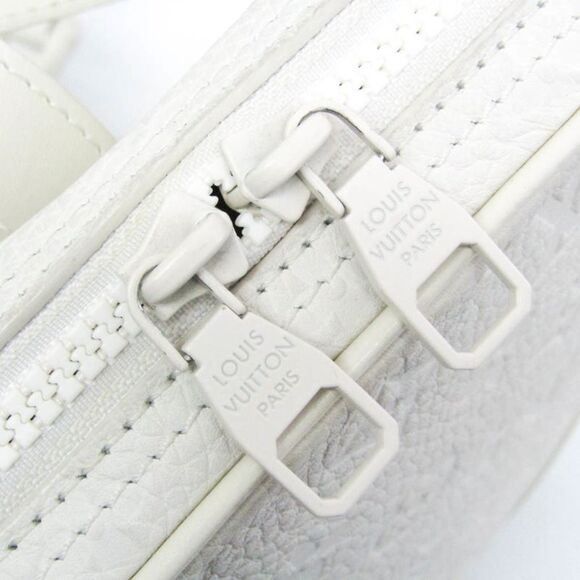 Louis Vuitton Utility Side White Leather Shoulder Bag (Pre-Owned) - Picture 10 of 15